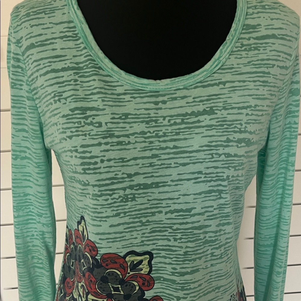 Aventura Vintage Burnout Indie Long Sleeve Floral Medallion Tee - Picture 4 of 13